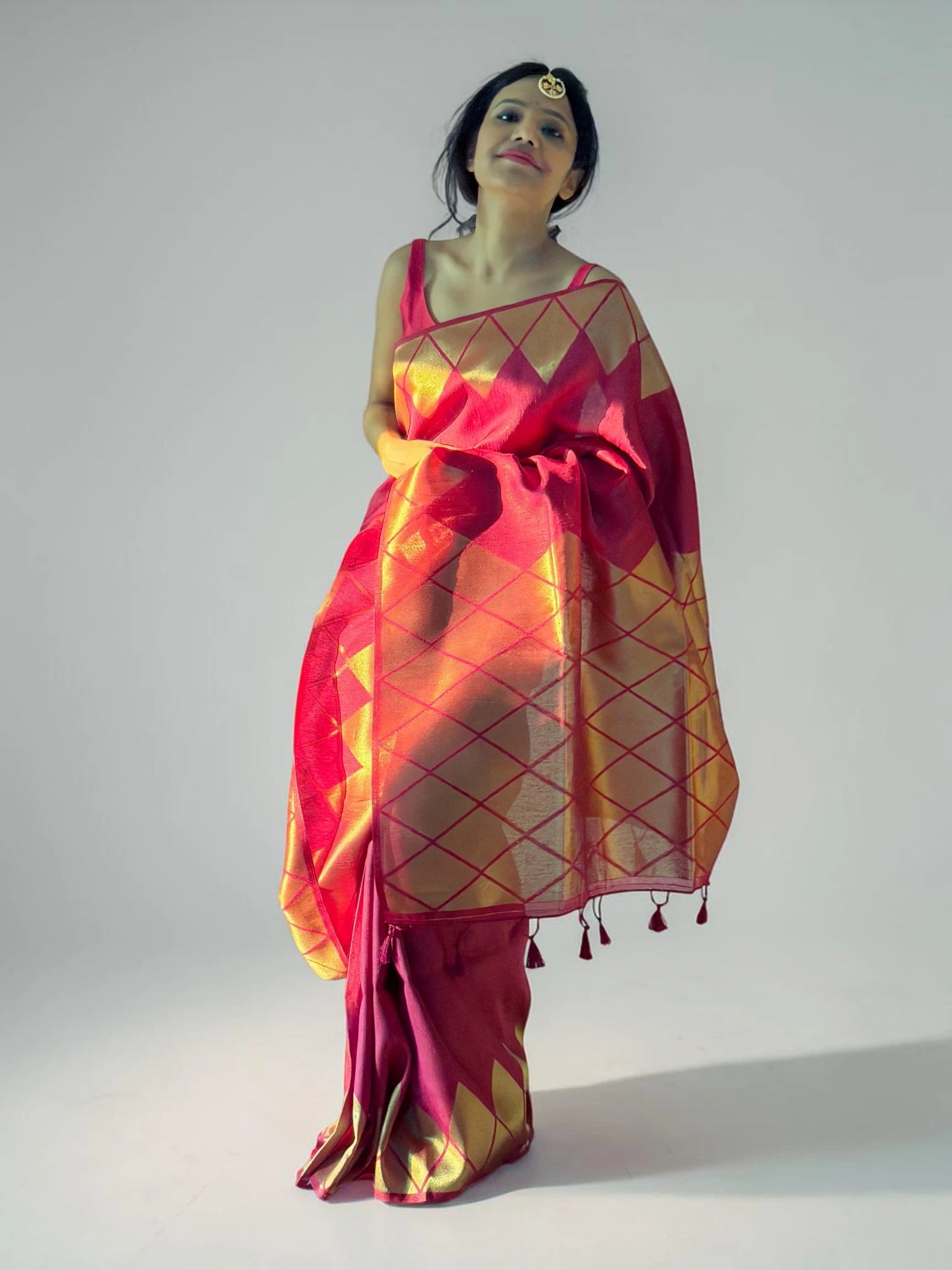 Reversible Golden Beige & Magenta Two-Way Saree