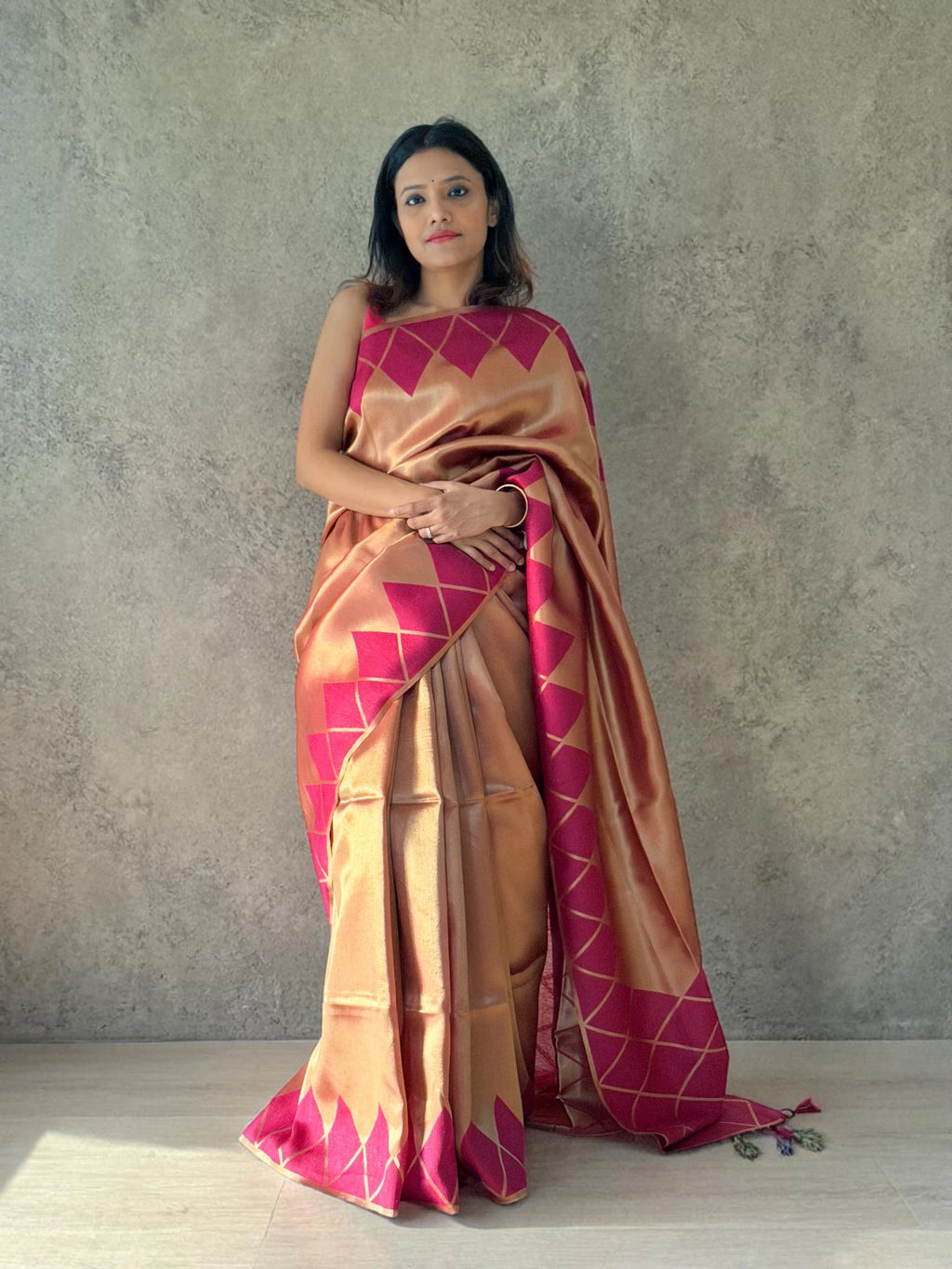 Reversible Golden Beige & Magenta Two-Way Saree